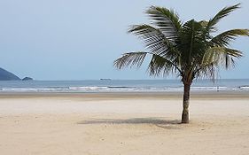 Apartamento em frente a Praia do Embaré - Santos